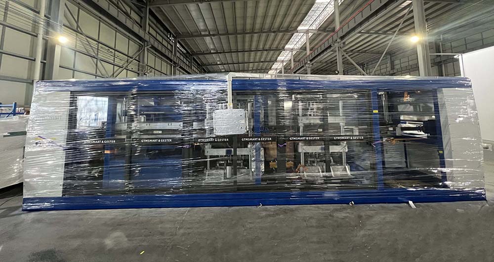 multi-station thermoforming machine